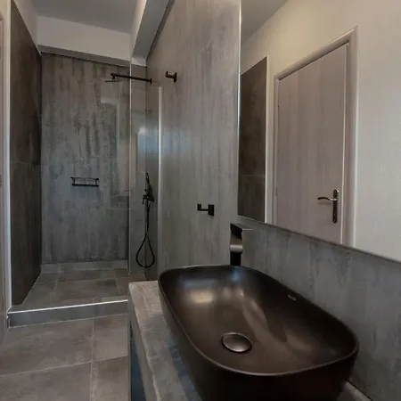 Villa Sunblue Boutique