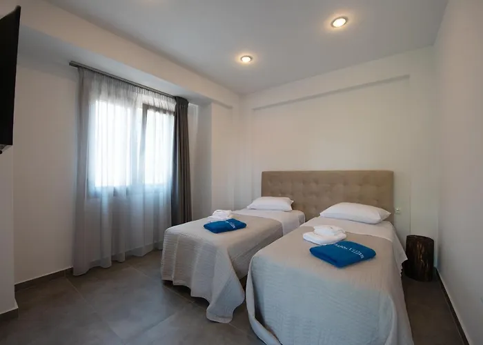 Sunblue Boutique Willa *