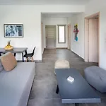 Sunblue Boutique Villa