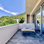 Villa Sunblue Boutique