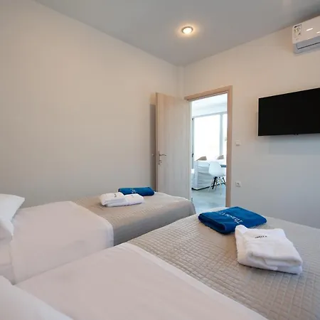 Sunblue Boutique Villa *