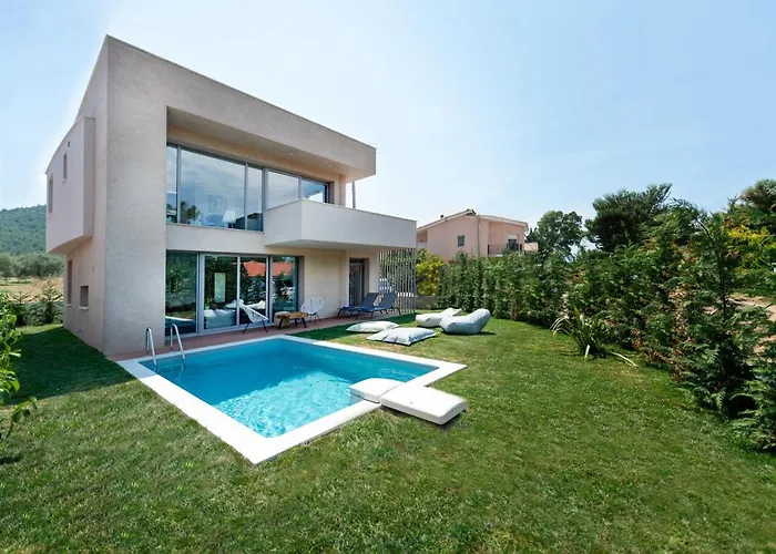 Sunblue Boutique Villa