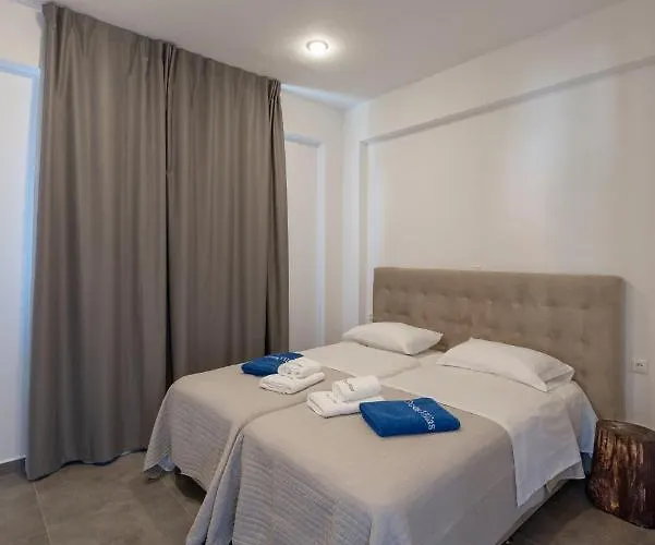 Sunblue Boutique Villa *