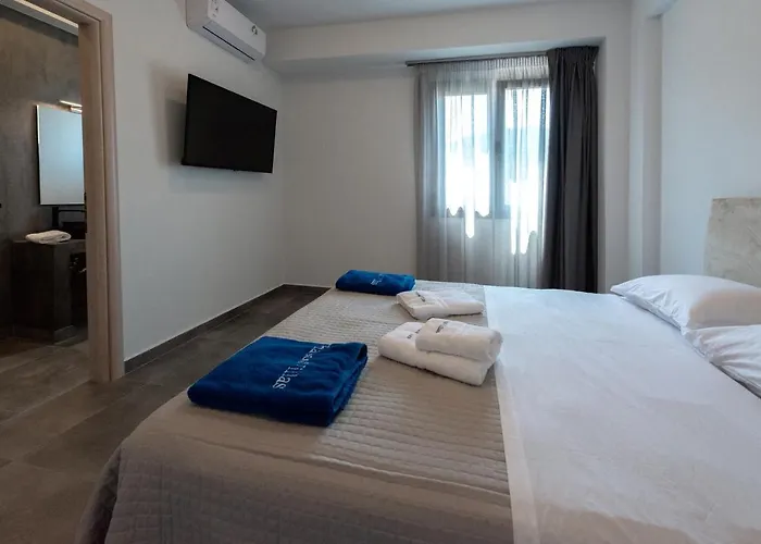 Sunblue Boutique Villa *