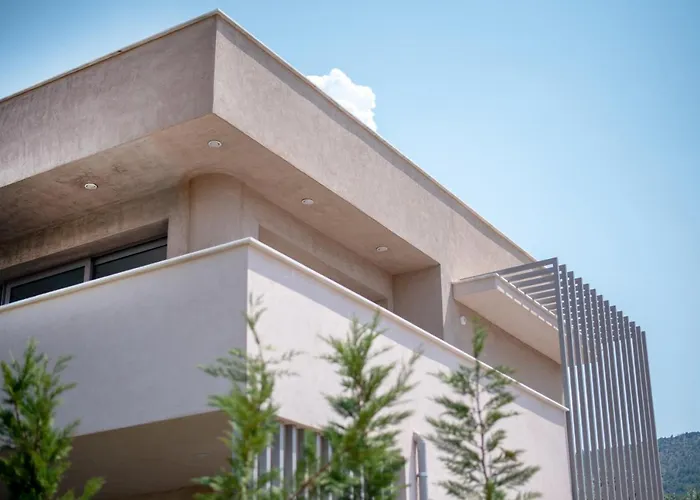 Villa Sunblue Boutique *