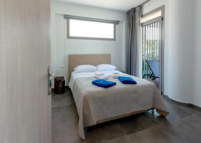 Sunblue Boutique Villa *