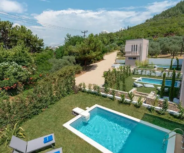 Sunblue Boutique Szkála Rahoníu